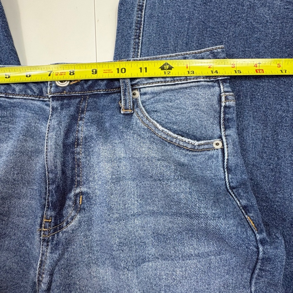 BCBGeneration Womens High Rise Wide Leg Jeans Blue Raw Hem Size 7/28 - Picture 3 of 11